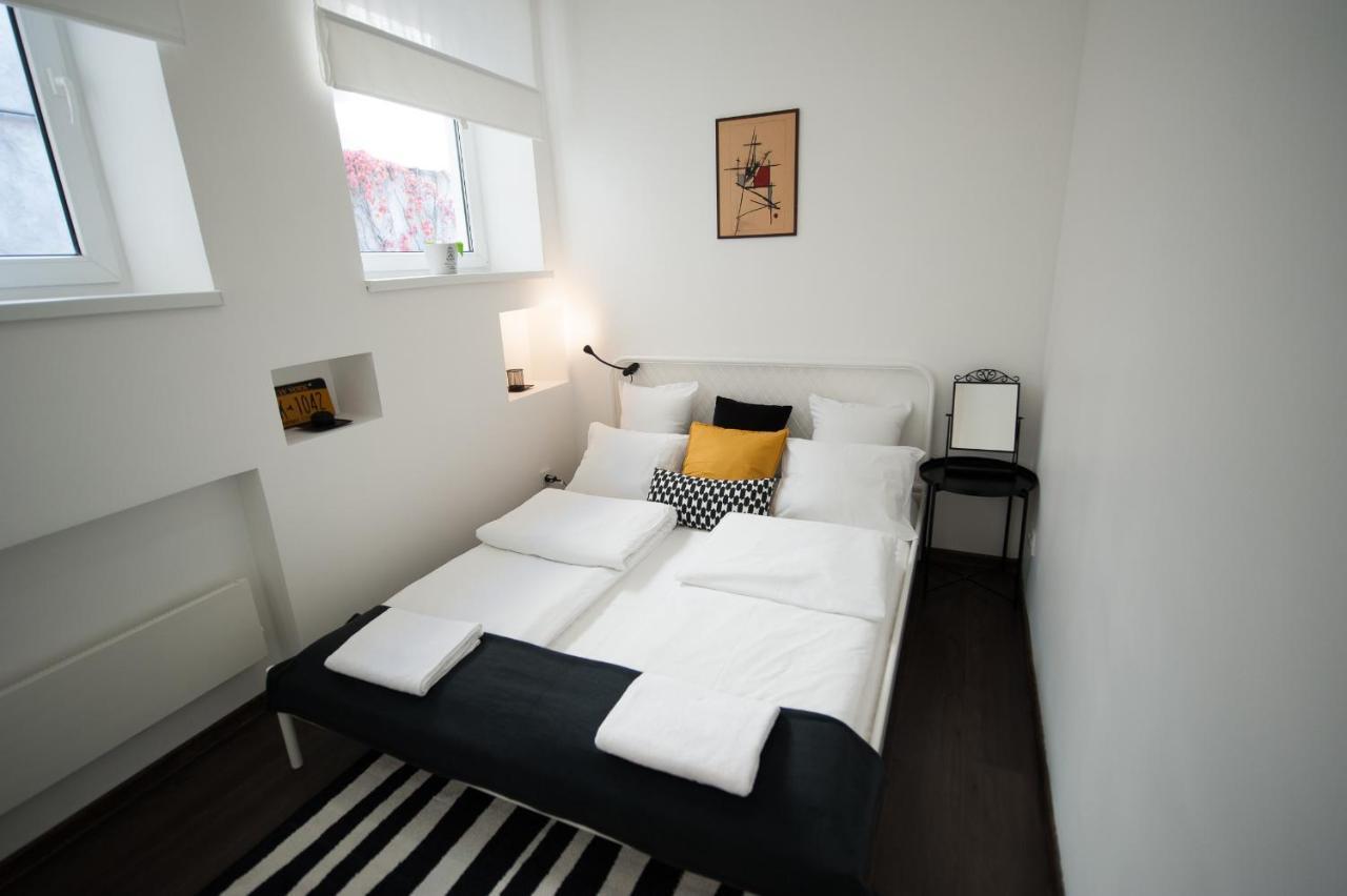 Romantic New 2 Bedroom Vilnius Best Location エクステリア 写真