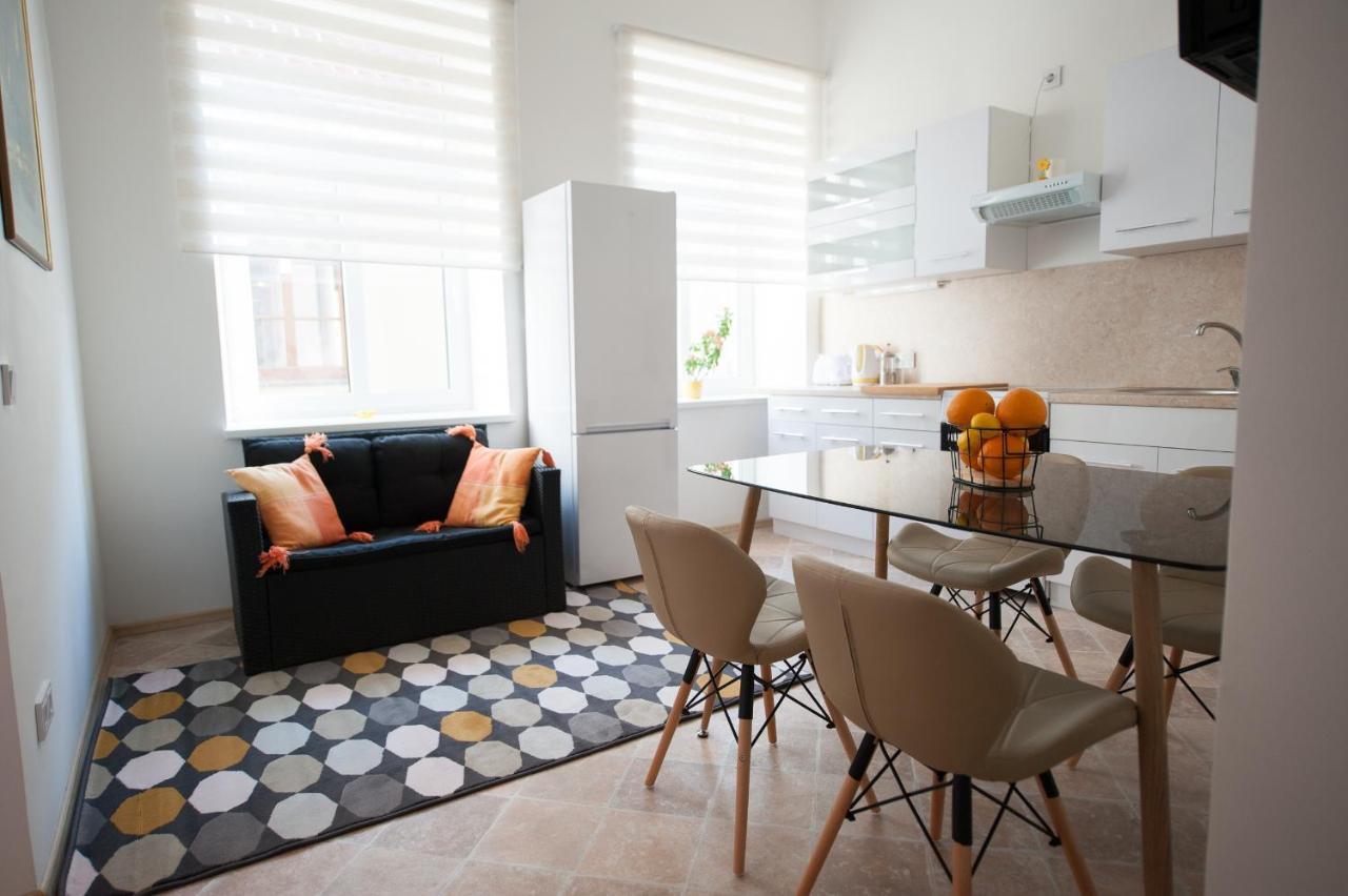 Romantic New 2 Bedroom Vilnius Best Location エクステリア 写真